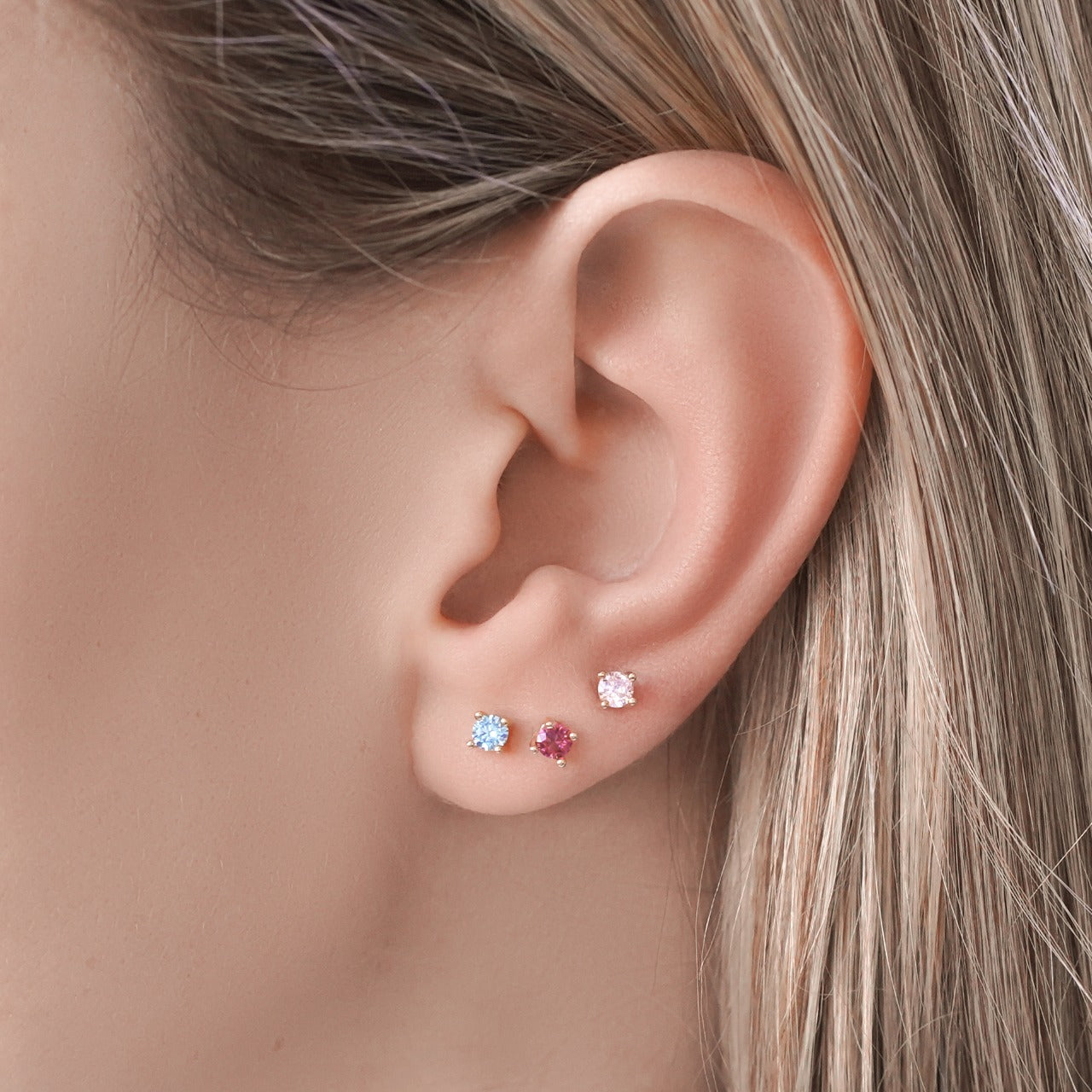 Boucles d'oreilles Puces avec Zircon Rose Clair