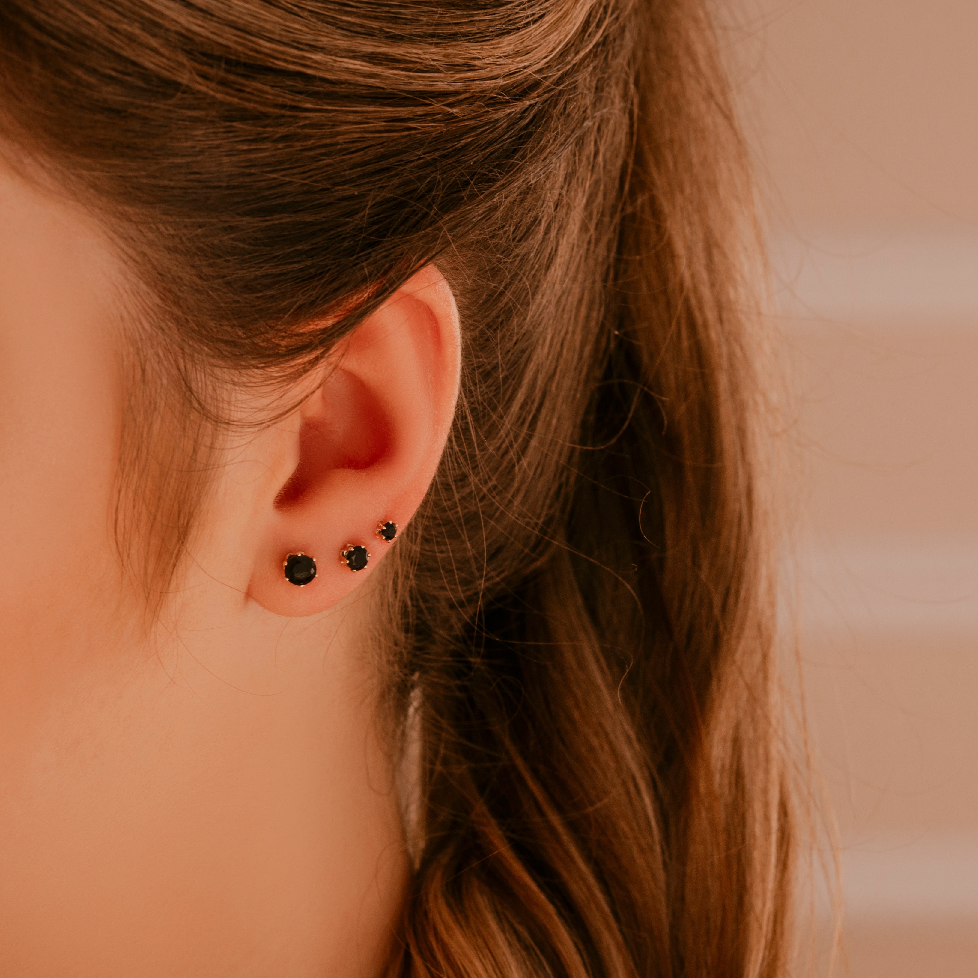 Ensemble de 3 Boucles d'oreilles Puces en Zircon Noir